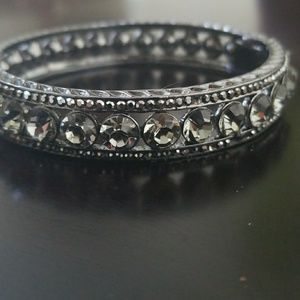 Charcoal rhinestone clasp braclet